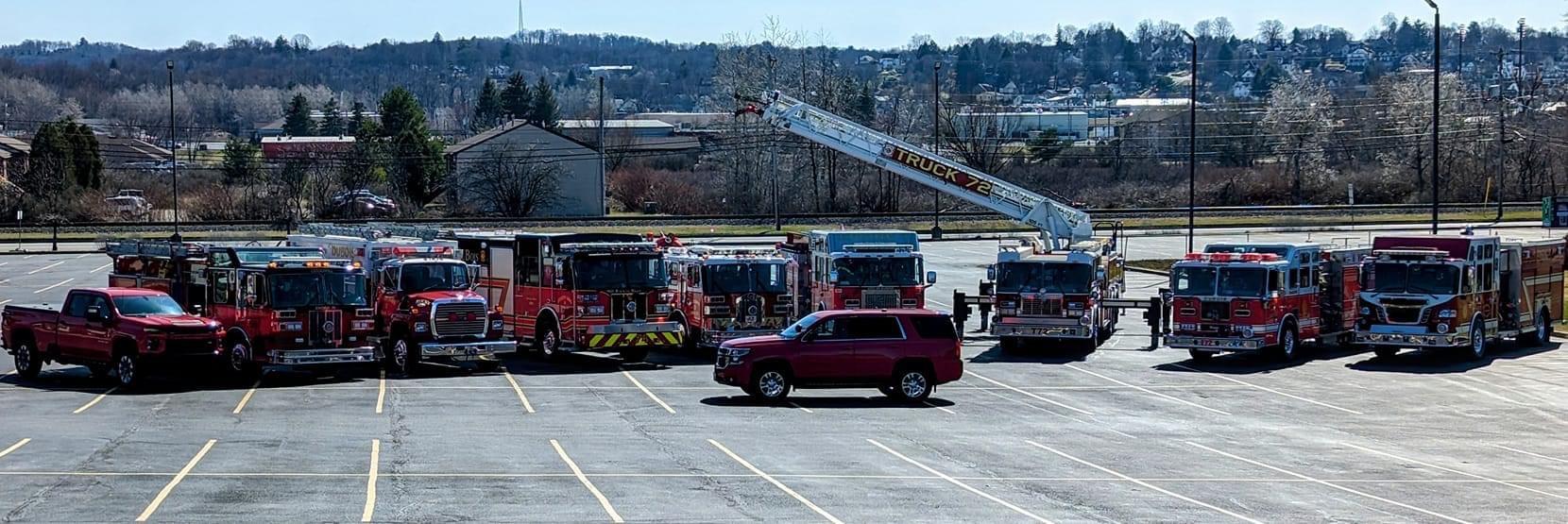 Independent firefighters join government crews on fire line